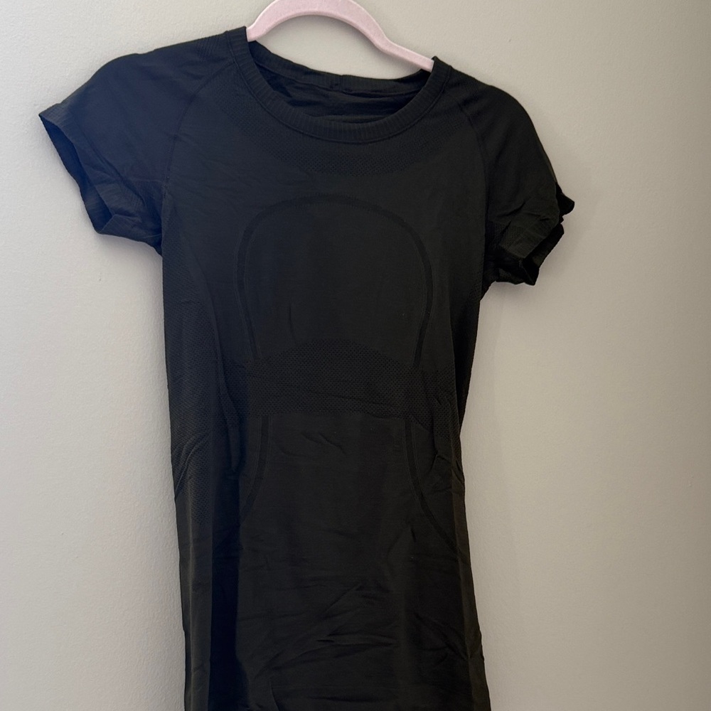 lululemon athletica army green Short Sleeve swiftly tech Tee